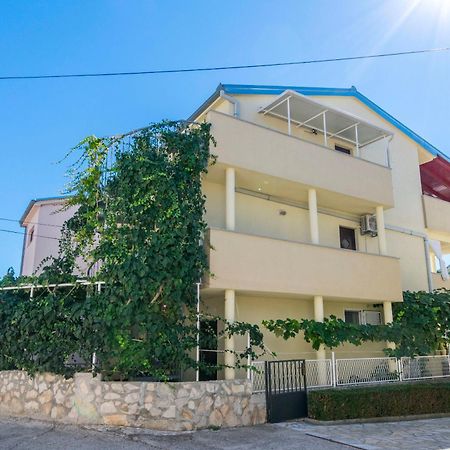 Apartments Glorija Rogoznica  Ngoại thất bức ảnh