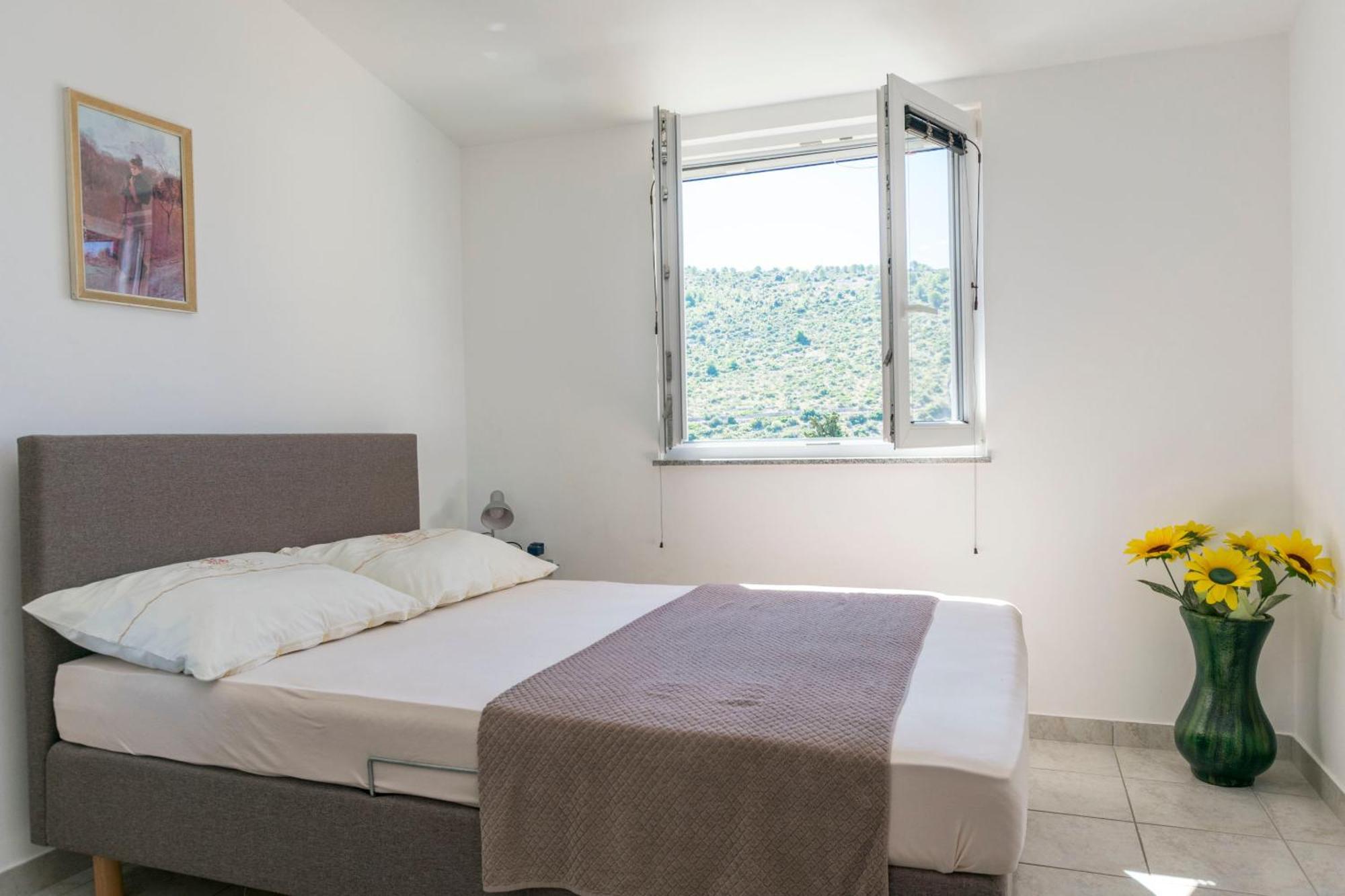 Apartments Glorija Rogoznica  Ngoại thất bức ảnh